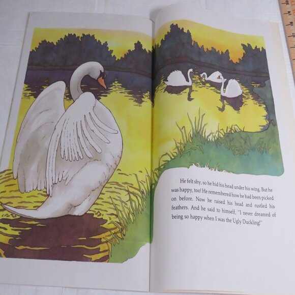 The Ugly Duckling BIG BOOK (almost 2 feet tall) Classroom - Picture 11 of 12